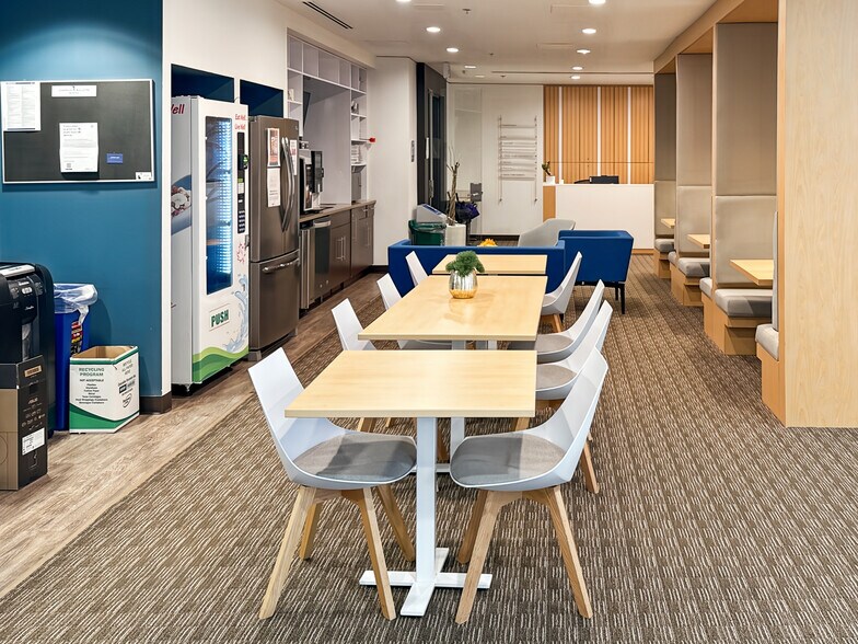 More Photos Of 885 W Georgia St, Vancouver Coworking Space