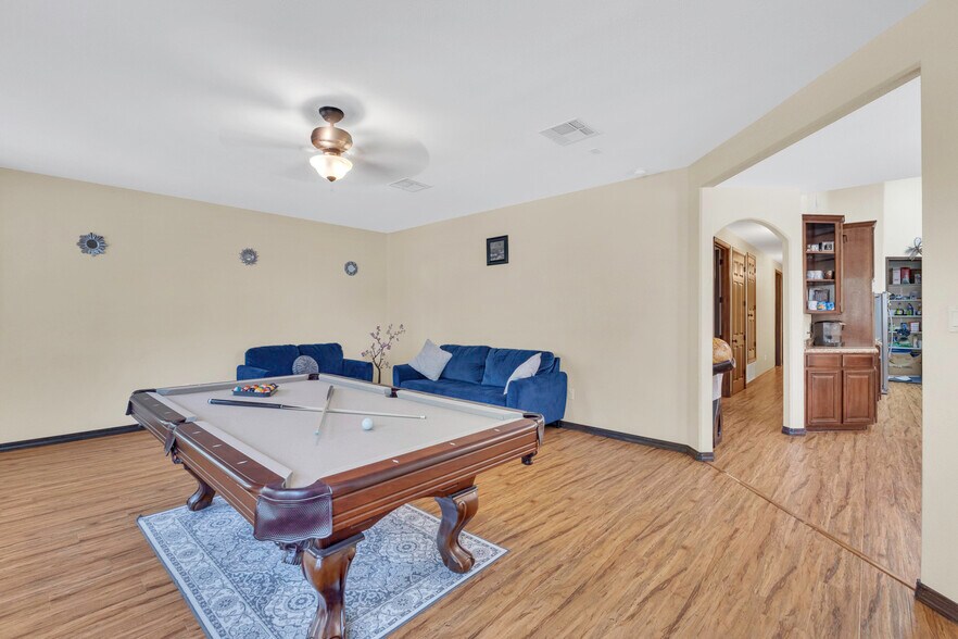 More Photos Of 636 Keagle Rd, Socorro Specialty For Sale