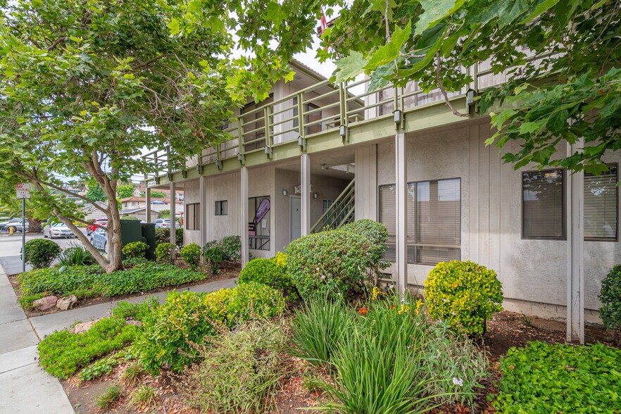 More Photos Of 899 E Grand Ave, Escondido Medical For Sale