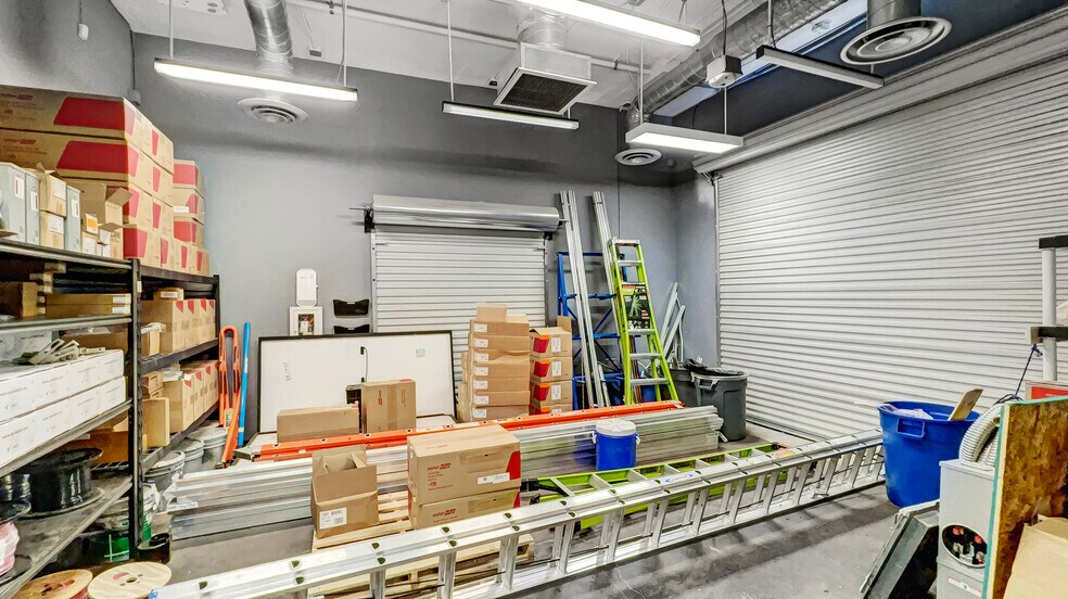 More Photos Of 5 Longevity Dr, Henderson Light Manufacturing For Sale