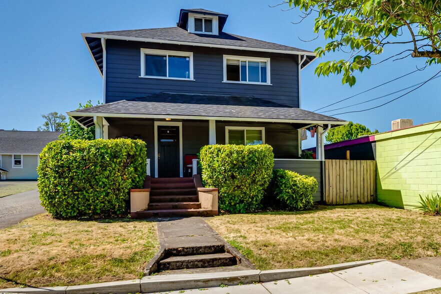 More Photos Of , Eugene Multifamily For Sale