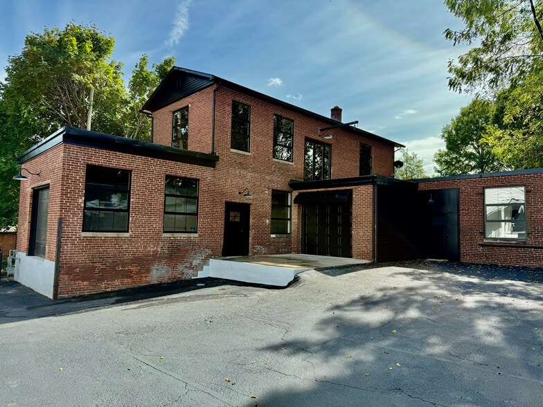 Primary Photo Of 115 Belden St, New Britain Office For Lease