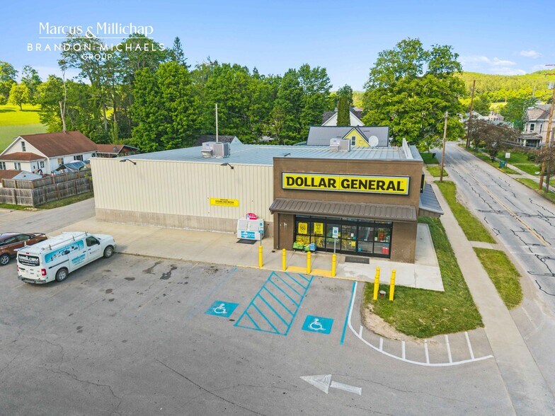 More Photos Of 726 Main St, Polk Freestanding For Sale