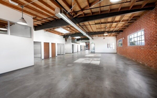 More Photos Of 3003 Pennsylvania Ave, Santa Monica Loft Creative Space For Lease