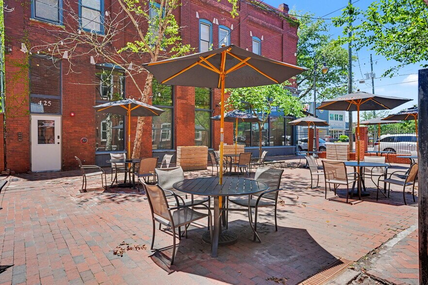 More Photos Of 512-514 Martin Luther King Jr Blvd, Savannah Storefront Retail Residential For Lease