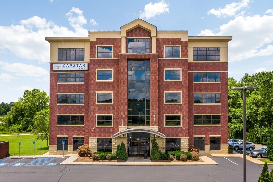 More Photos Of 3855 N Ocoee St, Cleveland Office For Sale