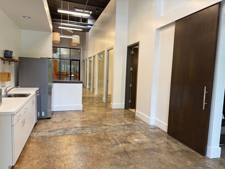 More Photos Of 154 Krog St, Atlanta Loft Creative Space For Lease