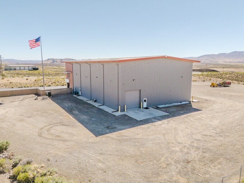 More Photos Of 1025 Carlin Trend Dr, Carlin Service For Sale