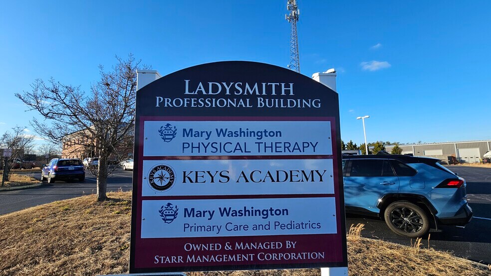 More Photos Of 8051 Prosperity Way, Ruther Glen Office For Sale