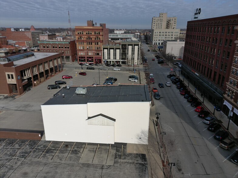 More Photos Of 145 S Water St, Decatur Office For Lease