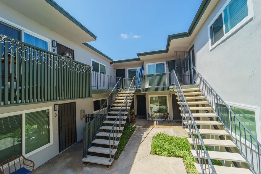 More Photos Of 3167 Landis St, San Diego Apartments For Sale