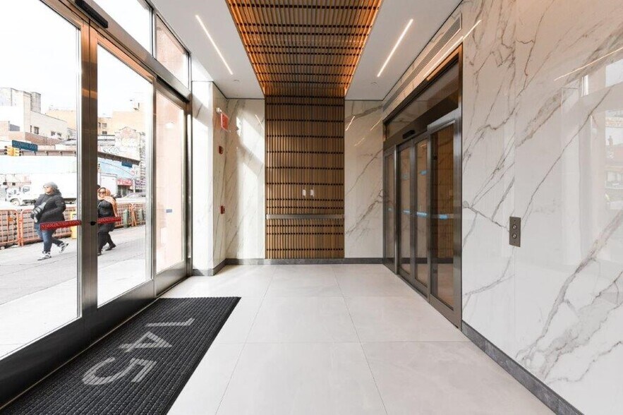 More Photos Of 145-147 E 125th St, New York Office For Lease