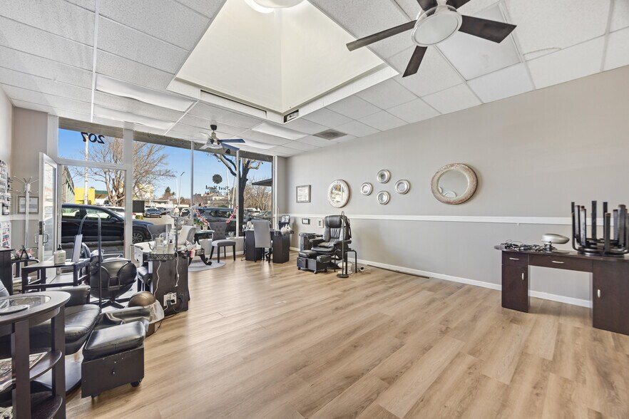 More Photos Of 201 Western Ave, Petaluma Storefront Retail Office For Sale