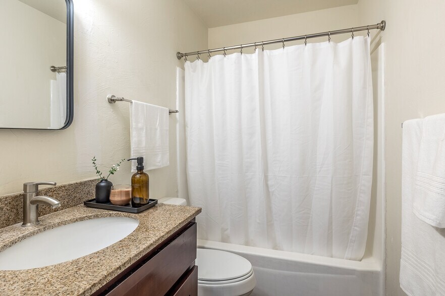 More Photos Of 93 Kings Way, Sierra Vista Apartments For Sale
