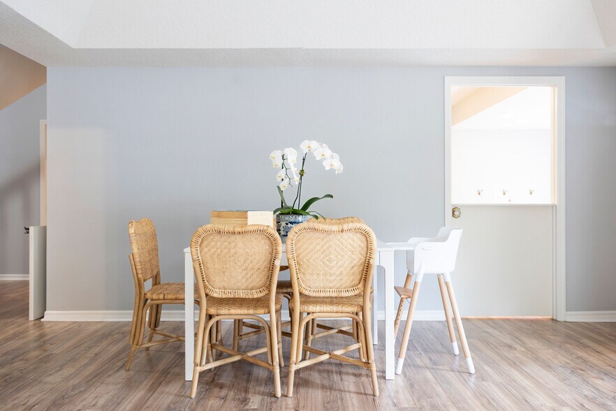 More Photos Of 1524 E Livingston St, Orlando Loft Creative Space For Sale