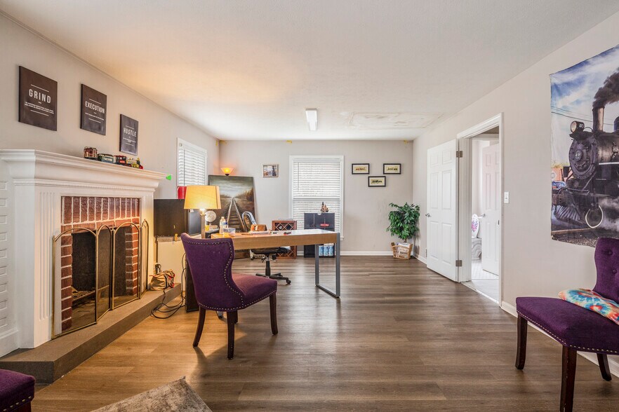 More Photos Of 6019 Preston Hwy, Louisville Office For Sale