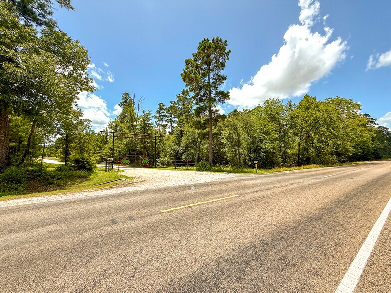 More Photos Of 1682 FM 980 Rd, Huntsville Land For Sale
