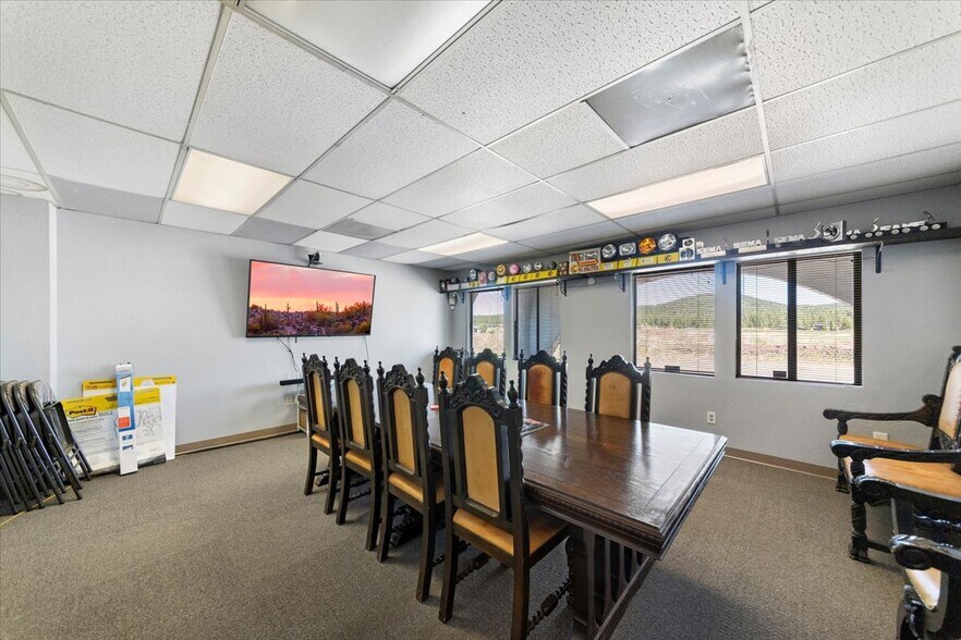 More Photos Of 2843 W Avenida de Luces, Williams Warehouse For Sale