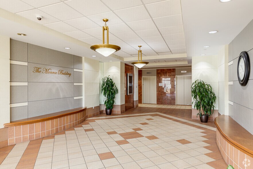 More Photos Of 9625 Surveyor Ct, Manassas Medical For Lease