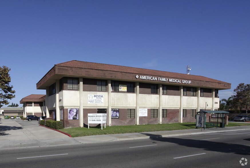 More Photos Of 2414 S Fairview St, Santa Ana Medical For Lease