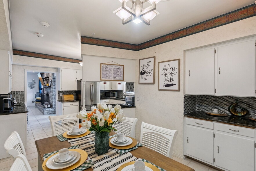 More Photos Of 27 S Center St, Eustis Assisted Living For Sale