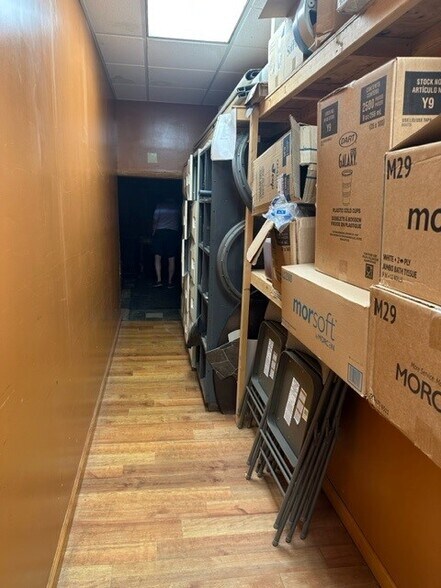 More Photos Of 2850 William St, Buffalo General Retail For Sale