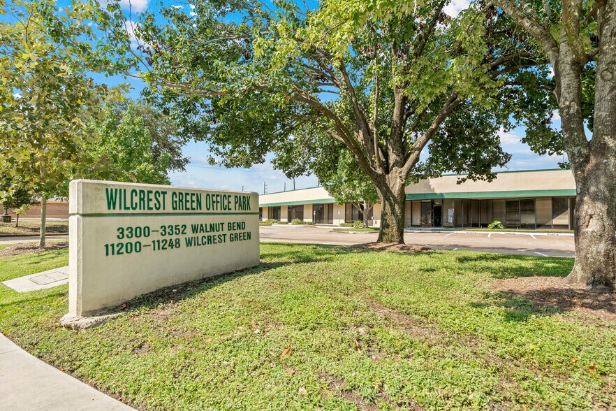 More Photos Of 11200-11248 Wilcrest Green Dr, Houston Unknown For Lease
