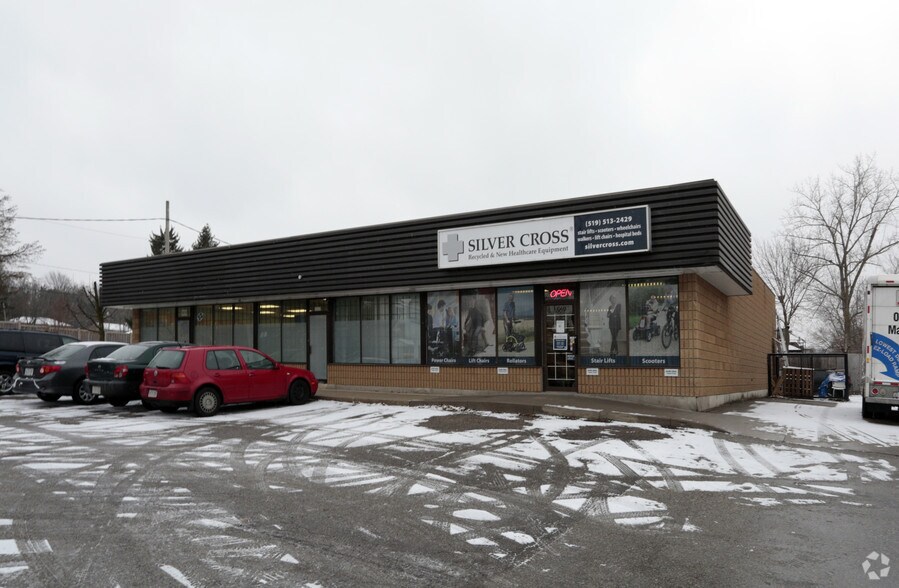 Primary Photo Of 569 Lancaster St W, Kitchener Freestanding For Lease