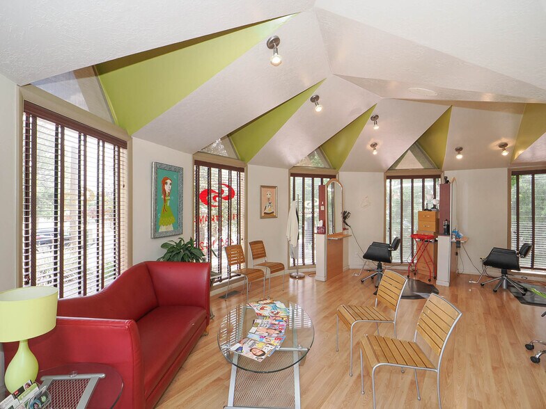 More Photos Of 1565 E 3900 S, Salt Lake City Office For Sale