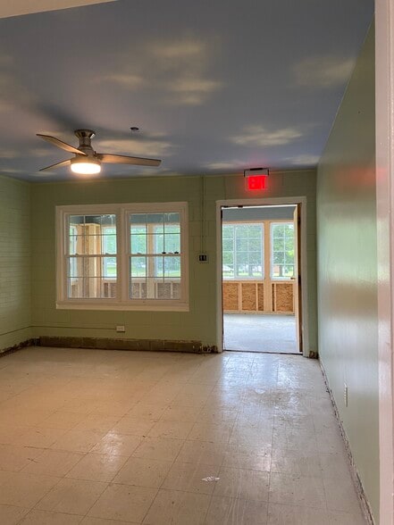 More Photos Of 2500 Olivet Ct, Greensboro Assisted Living For Sale