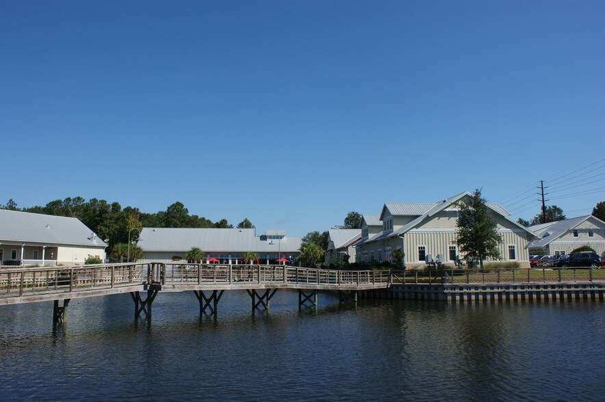 More Photos Of 277 Willbrook Blvd, Pawleys Island Office For Sale