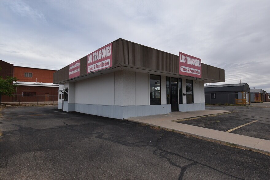 More Photos Of 9659 Dyer St, El Paso Freestanding For Lease