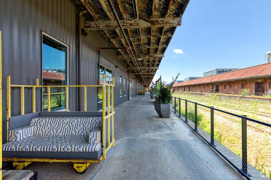 More Photos Of 1801 N Graham St, Charlotte Office For Lease