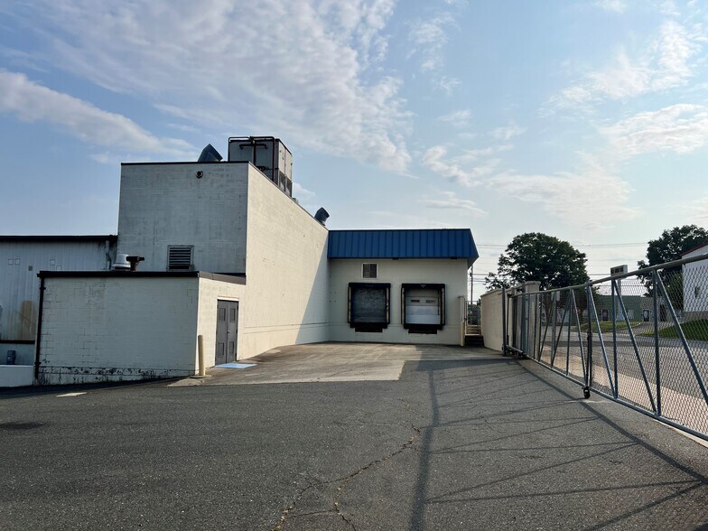 More Photos Of 201 Oakley Ave, Lynchburg Warehouse For Sale