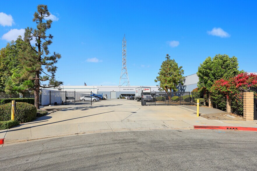 More Photos Of 9400 Burtis St, South Gate Manufacturing For Lease