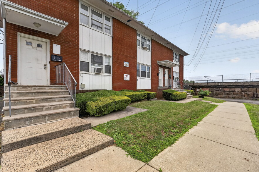 More Photos Of 308 Columbus Pl, New Brunswick Apartments For Sale