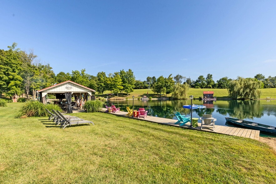 More Photos Of 5643 Yankee St, Fredericktown Specialty For Sale