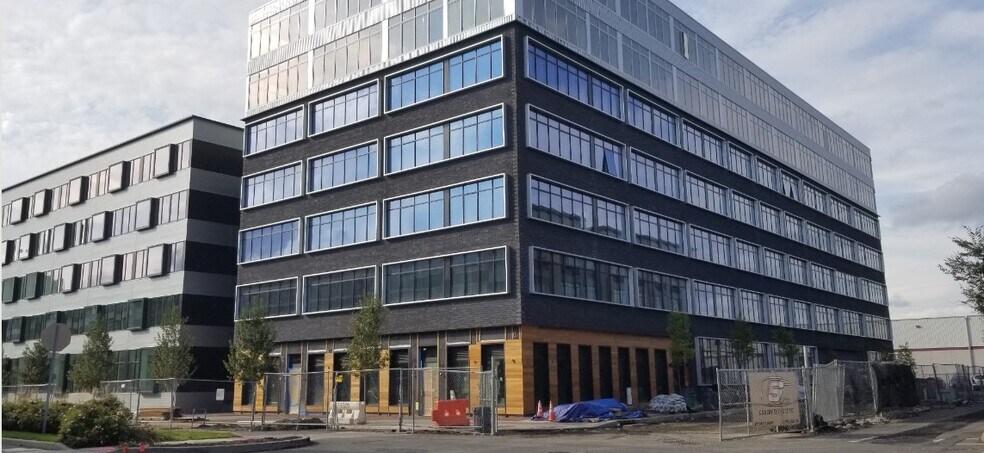 Primary Photo Of 200 Angelo Cifelli Dr, Harrison Apartments For Lease