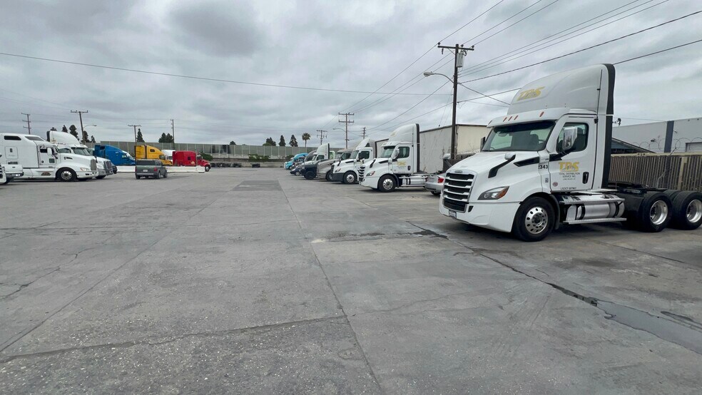 More Photos Of 5630 Cherry Ave, Long Beach Land For Lease