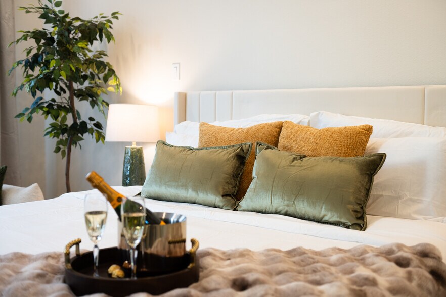 More Photos Of , Houston Multifamily For Sale