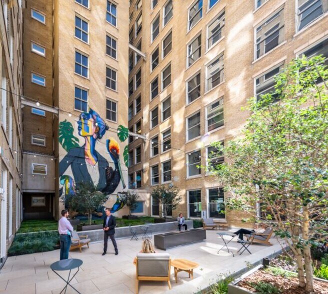 More Photos Of 136 S Main St, Salt Lake City Office For Lease