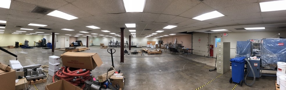 More Photos Of 3146 Starlight Dr, Winston-Salem Industrial For Lease