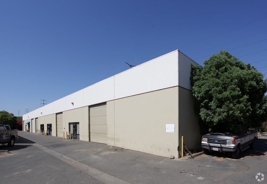 Primary Photo Of 830 Northport Dr, West Sacramento Warehouse For Lease