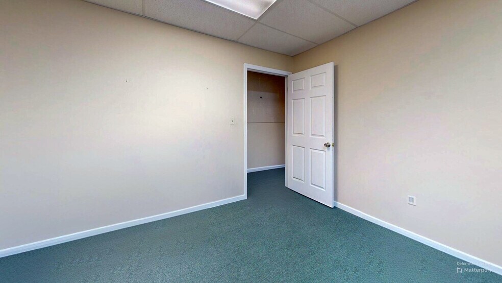 More Photos Of 461 Forrest Ave, Cocoa Warehouse For Lease