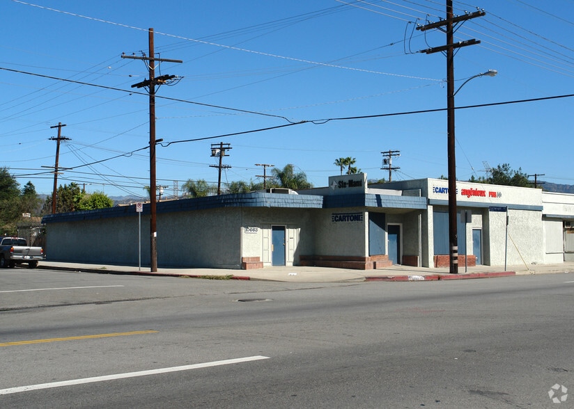 More Photos Of 10653-10657 Burbank Blvd, North Hollywood Office For Sale