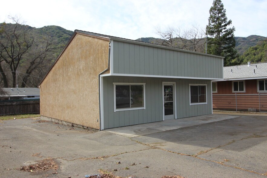 More Photos Of 5147 W Hwy 20, Upper Lake Freestanding For Sale