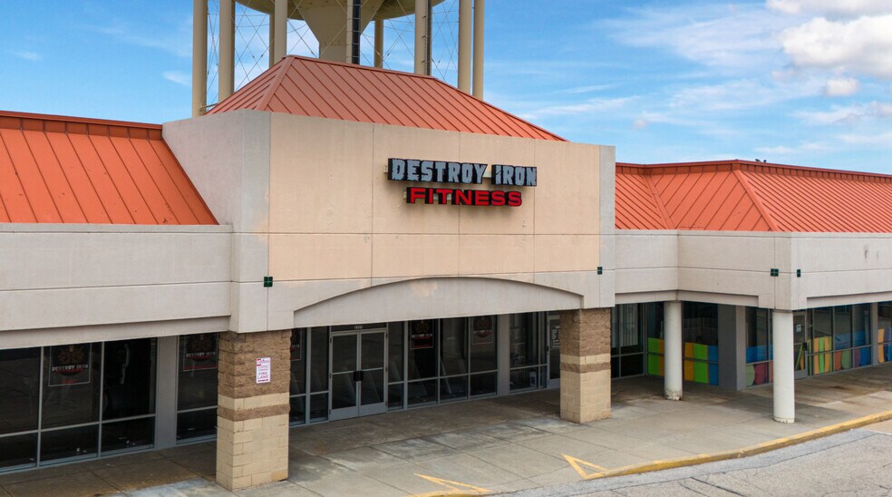 More Photos Of 2211-2417 S Green Bay Rd, Racine Unknown For Lease