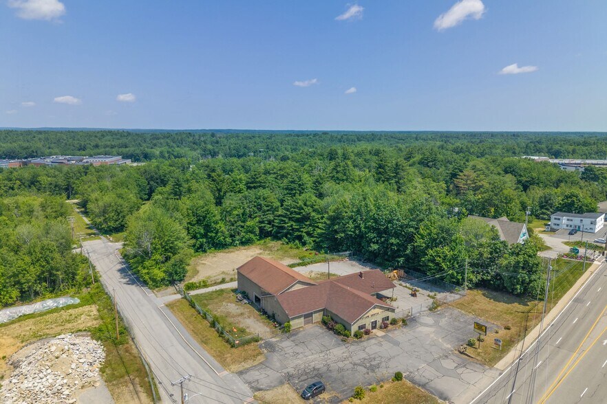 More Photos Of 1306 Main St, Sanford Storefront For Sale