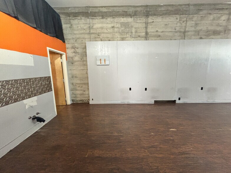 More Photos Of 255 Liberty St NE, Salem Office For Lease