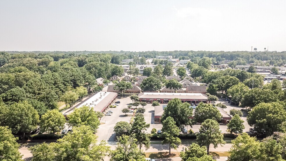 More Photos Of 1926 Exeter Rd, Germantown Office For Sale